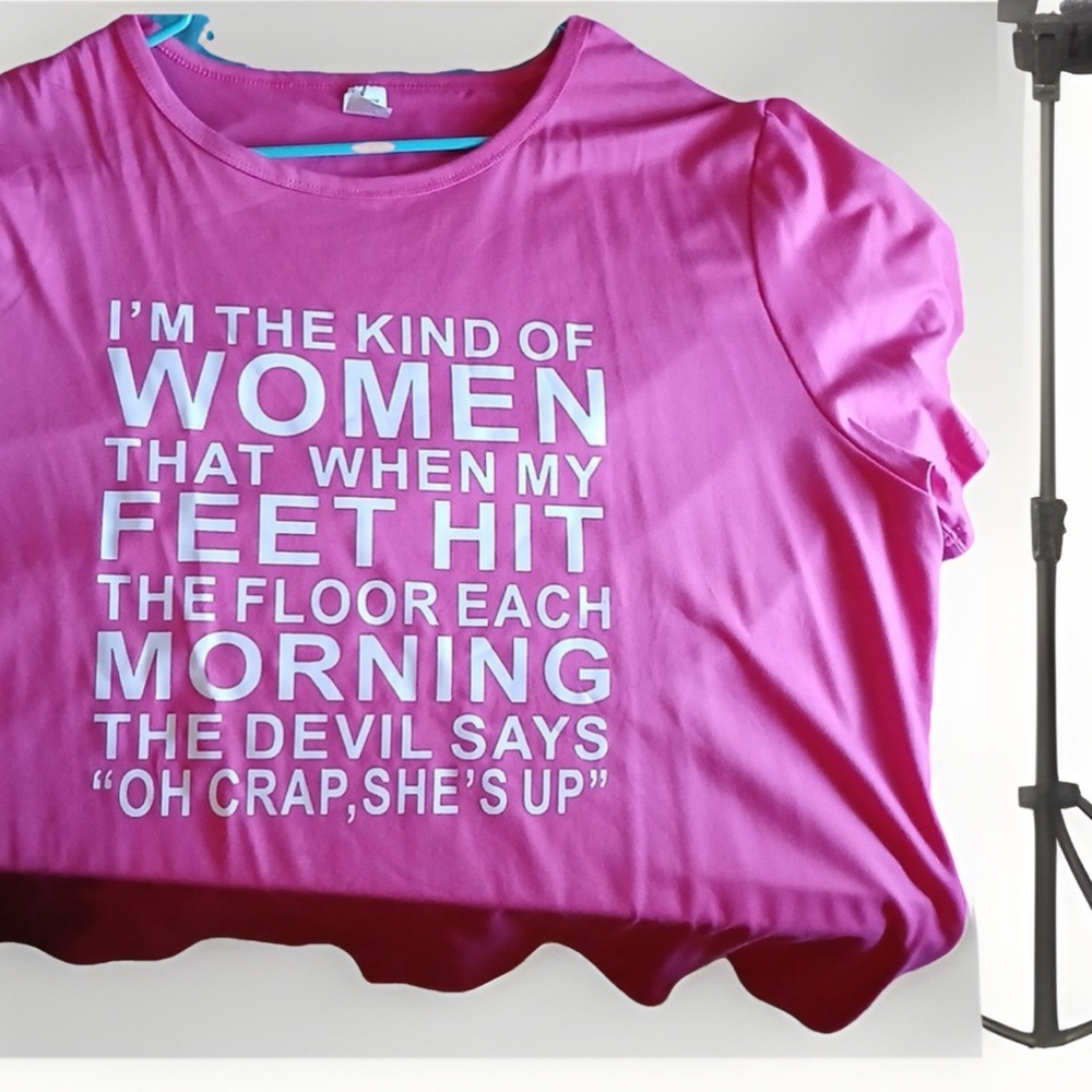Crew Neck Short Sleeve T-Shirt Women'sPlus SIZ (devil says oh crap she’s up)NW